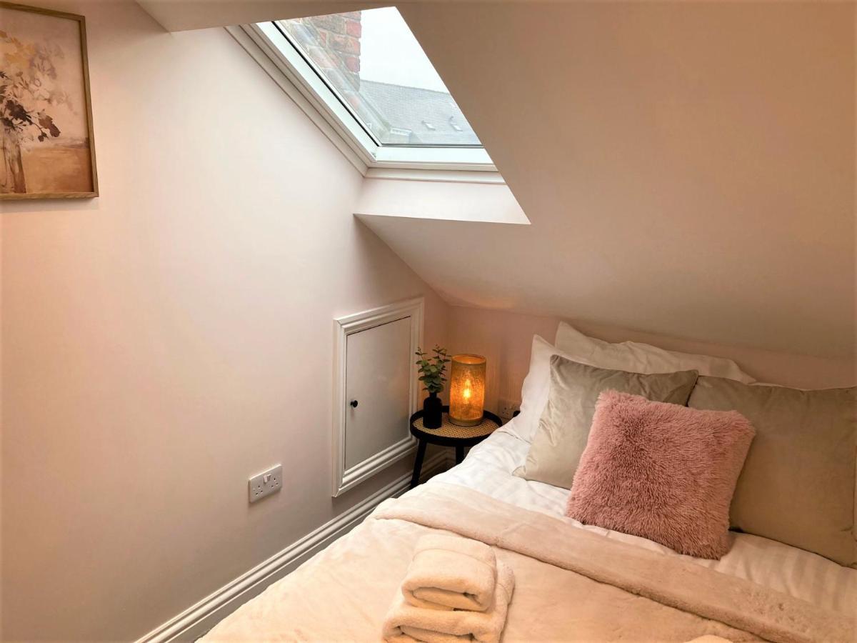 Escape 2 Unwind, Minster Retreat - Sleeps 5 Apartment Йорк Екстериор снимка