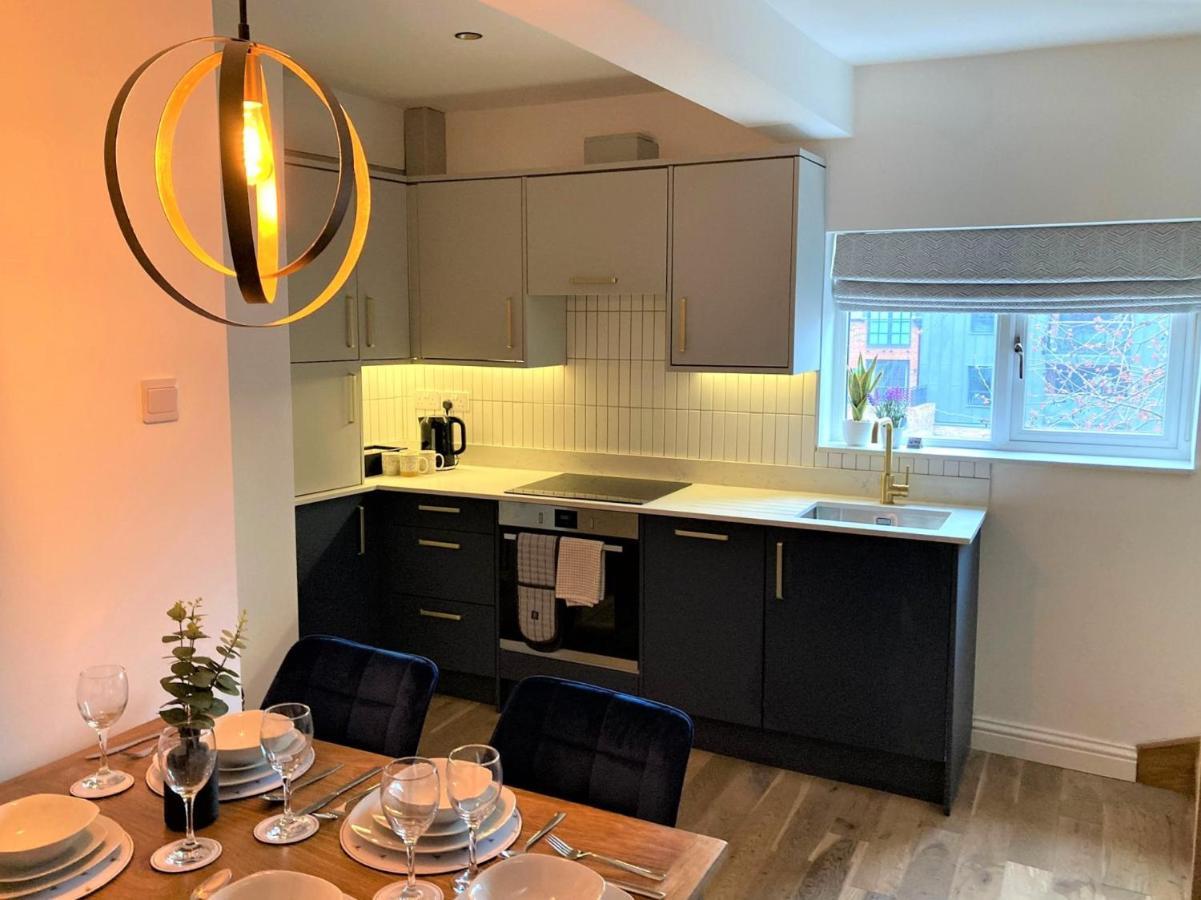 Escape 2 Unwind, Minster Retreat - Sleeps 5 Apartment Йорк Екстериор снимка